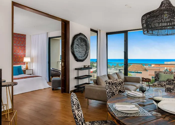 The Fives Downtown & Residences, Curio Collection By Hilton Hotel 4*