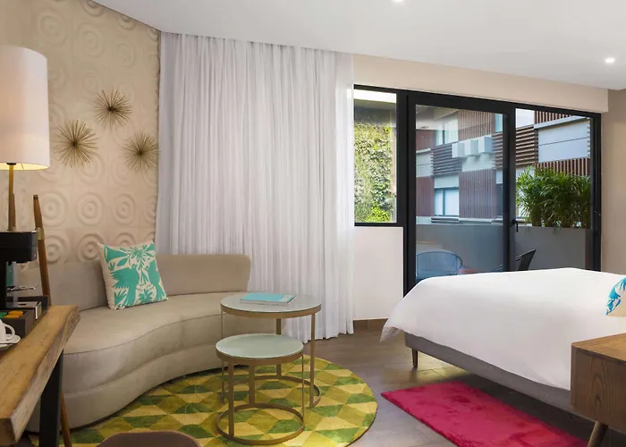 The Fives Downtown & Residences, Curio Collection By Hilton
