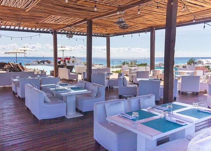 The Fives Downtown & Residences, Curio Collection By Hilton 4* Playa del Carmen