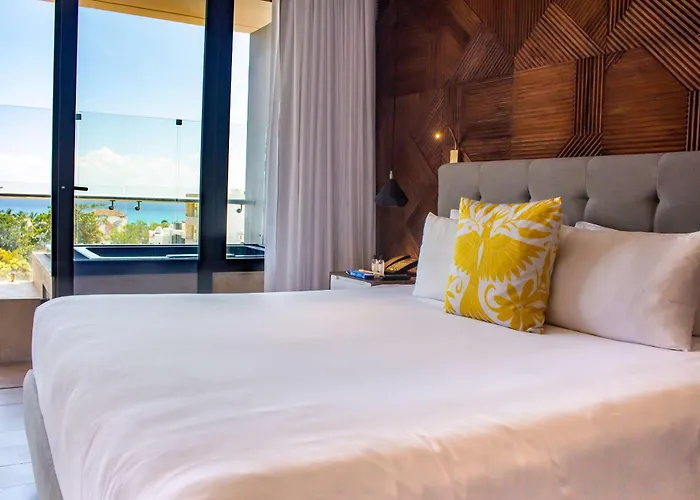 The Fives Downtown & Residences, Curio Collection By Hilton Playa del Carmen
