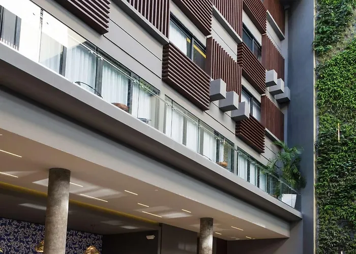 The Fives Downtown & Residences, Curio Collection By Hilton 4*