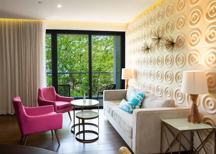 The Fives Downtown & Residences, Curio Collection By Hilton Hotel Playa del Carmen
