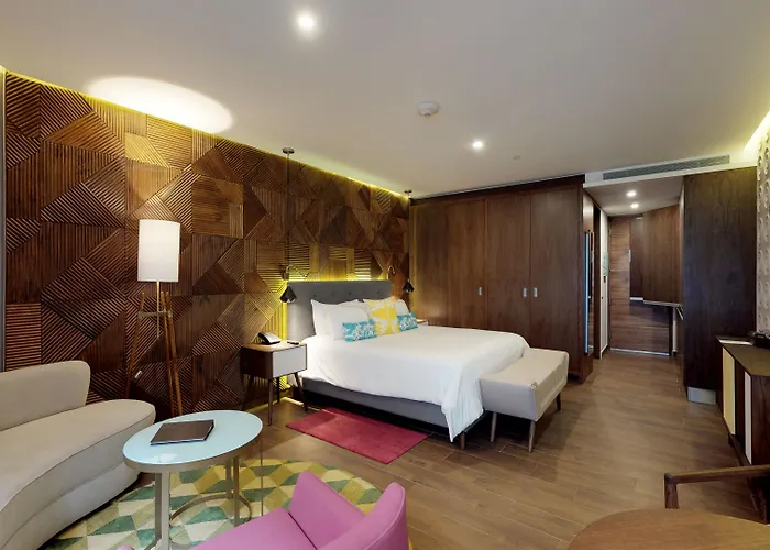 Hotel The Fives Downtown & Residences, Curio Collection By Hilton Playa del Carmen