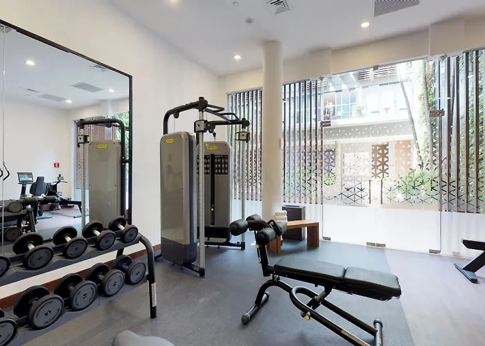 Hotel The Fives Downtown & Residences, Curio Collection By Hilton 4*