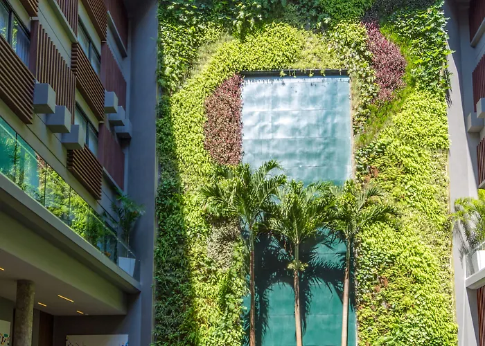 The Fives Downtown & Residences, Curio Collection By Hilton Hotel 4*