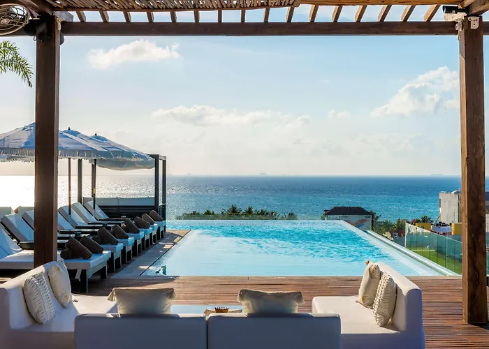 The Fives Downtown & Residences, Curio Collection By Hilton 4* Playa del Carmen