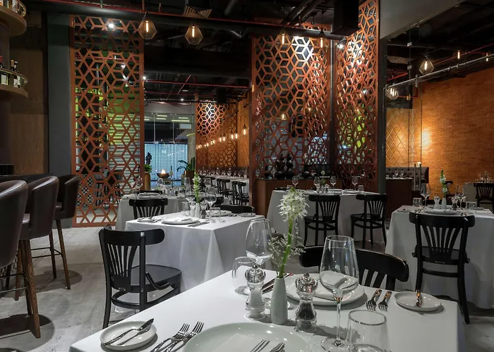 The Fives Downtown & Residences, Curio Collection By Hilton Playa del Carmen