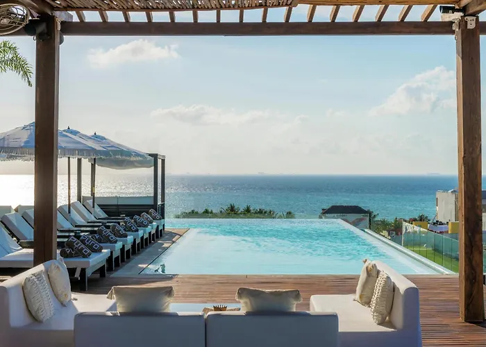The Fives Downtown & Residences, Curio Collection By Hilton 4*