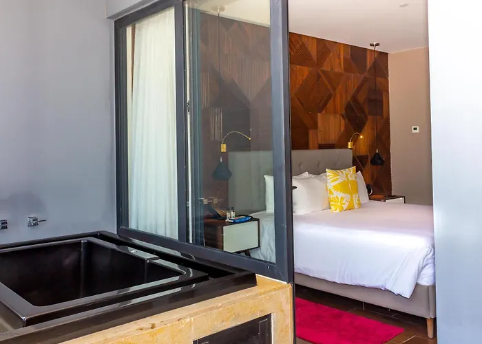 Hotel The Fives Downtown & Residences, Curio Collection By Hilton Playa del Carmen