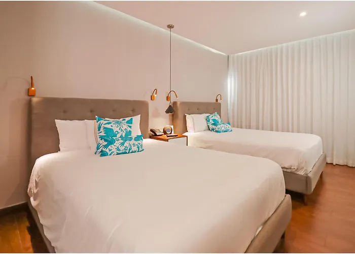 The Fives Downtown & Residences, Curio Collection By Hilton Hotel Playa del Carmen