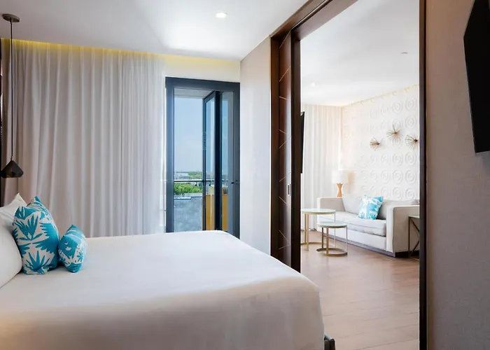 The Fives Downtown & Residences, Curio Collection By Hilton Hotel